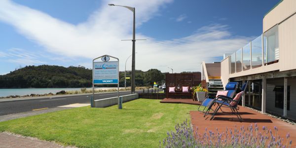 Blue Marlin Apartments Whitianga - Outside Apartment 9